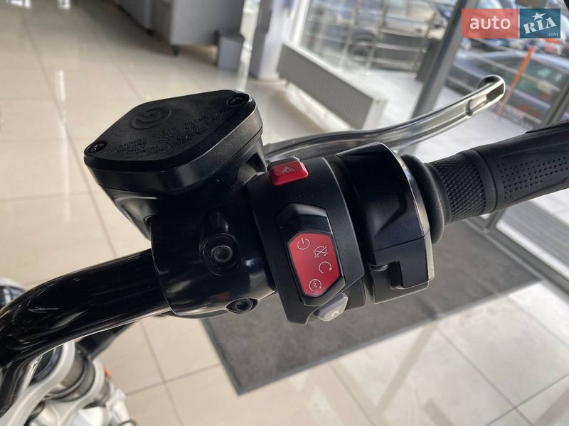 Мотоцикл Круізер Triumph Rocket III 2020 в Львові фото 11 Мотоцикл Круізер Triumph Rocket III 2020 в Львові