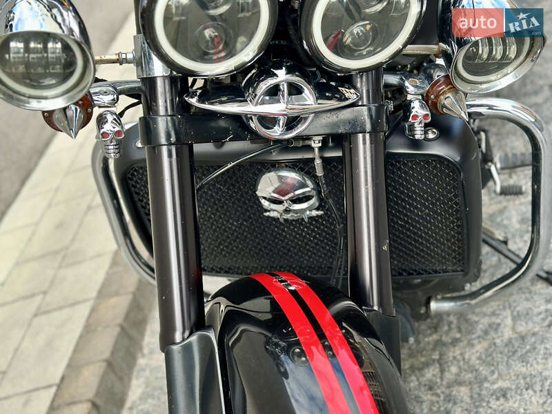 Мотоцикл Туризм Triumph Rocket 2016 в Киеве