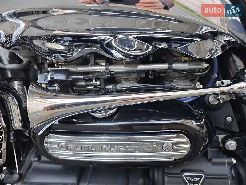 Мотоцикл Классик Triumph Rocket 2011 в Киеве
