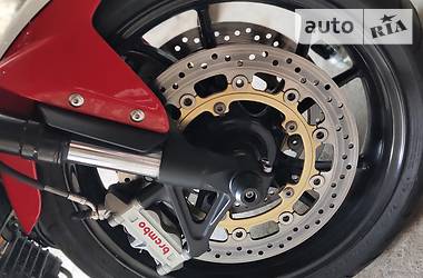 Мотоцикл Без обтекателей (Naked bike) Triumph Speed Triple SE 2011 в 