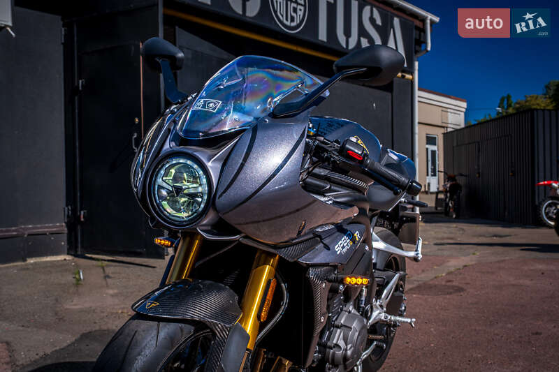 Спортбайк Triumph Speed Triple 2023 в Киеве фото 13 Спортбайк Triumph Speed Triple 2023 в Киеве