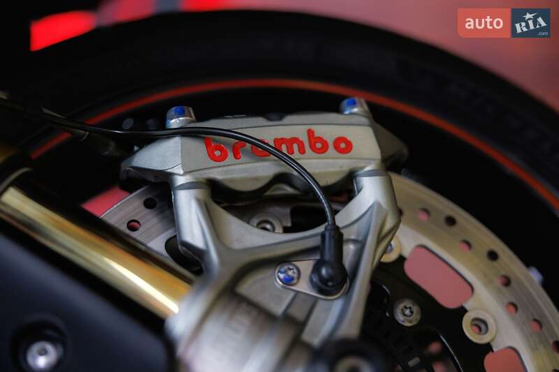 Мотоцикл Без обтекателей (Naked bike) Triumph Speed Triple 2016 в Днепре