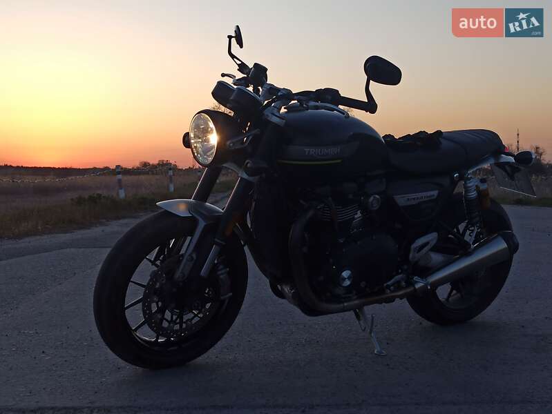 Triumph Speed Twin 2022