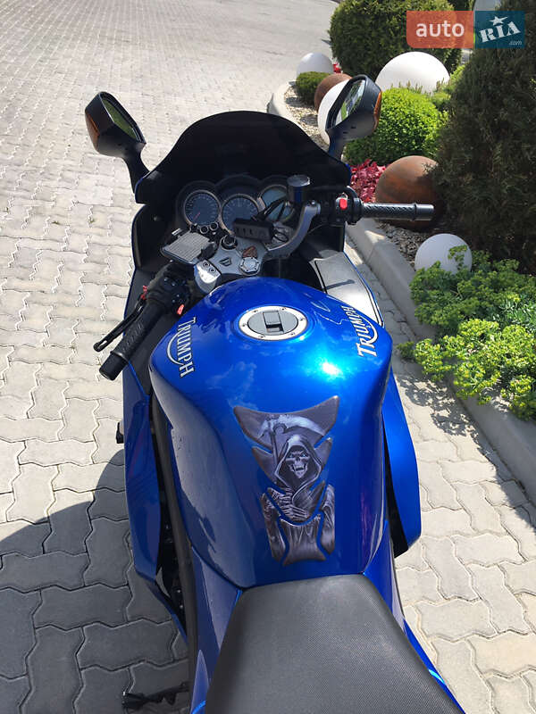 Мотоцикл Спорт-туризм Triumph Sprint ST 1050 2006 в Чернигове