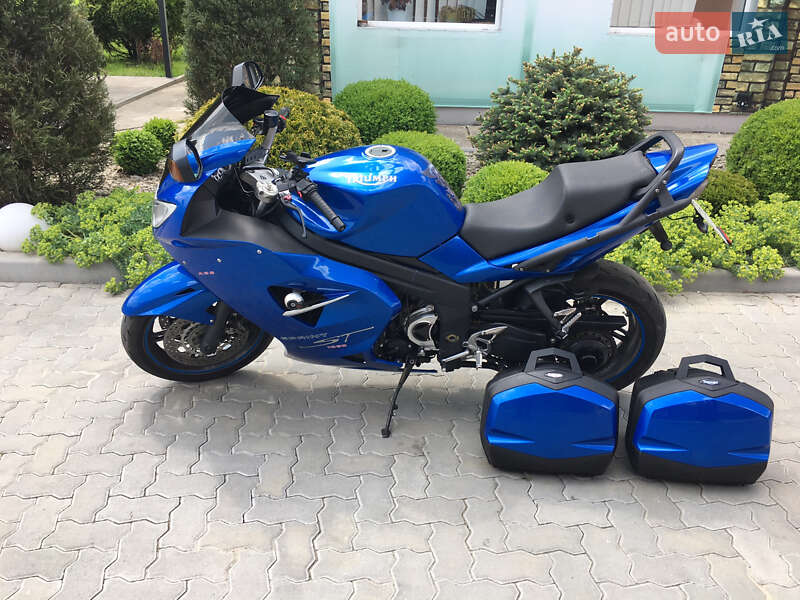 Мотоцикл Спорт-туризм Triumph Sprint ST 1050 2006 в Чернигове