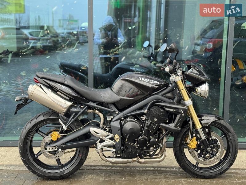 Triumph Street Triple 675 2008