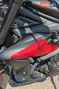 Мотоцикл Без обтекателей (Naked bike) Triumph Street Triple 2015 в 