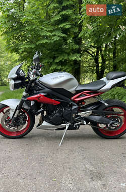 Мотоцикл Спорт-туризм Triumph Street Triple 2016 в Ивано-Франковске