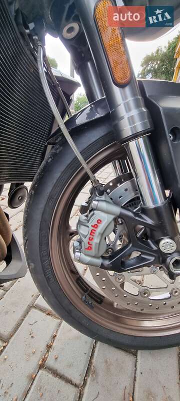 Мотоцикл Без обтікачів (Naked bike) Triumph Street Triple 2022 в Черкасах фото 3 Мотоцикл Без обтікачів (Naked bike) Triumph Street Triple 2022 в Черкасах