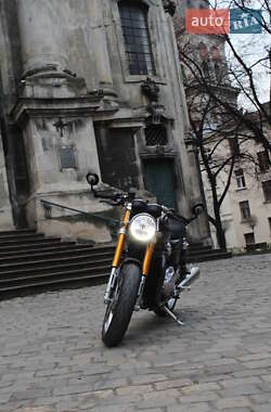Мотоцикл Кастом Triumph Thruxton 2016 в 