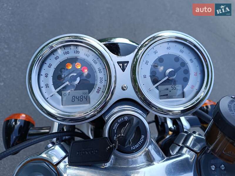 Мотоцикл Классик Triumph Thruxton 2016 в Киеве