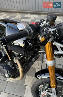 Кафе рейсер Triumph Thruxton 2021 в 