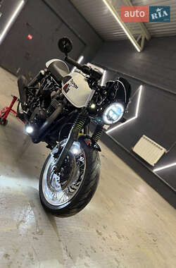 Мотоцикл Без обтекателей (Naked bike) Triumph Thruxton 2016 в 
