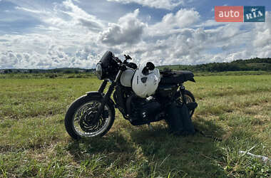 Мотоцикл Без обтекателей (Naked bike) Triumph Thruxton 2016 в 