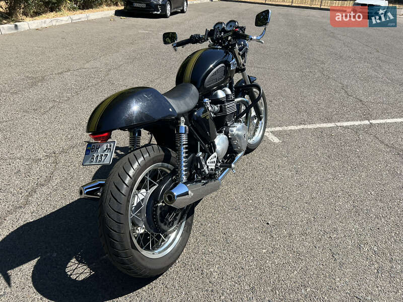 Кафе рейсер Triumph Thruxton 2012 в Одессе
