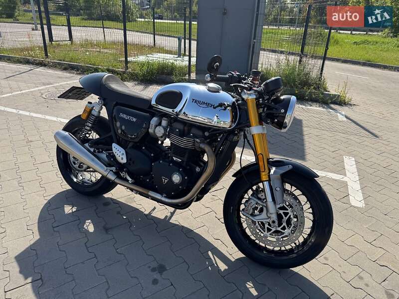 Triumph Thruxton 2023