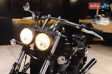 Мотоцикл Круизер Triumph Thunderbird 1700 2016 в 
