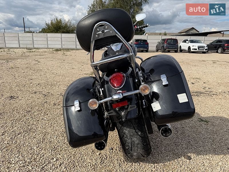 Боббер Triumph Thunderbird 1700 2015 в Бродах