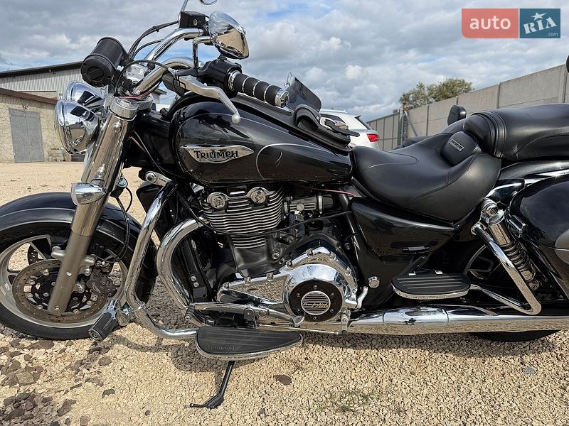 Боббер Triumph Thunderbird 1700 2015 в Бродах