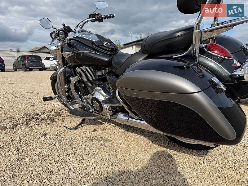 Боббер Triumph Thunderbird 1700 2015 в Бродах