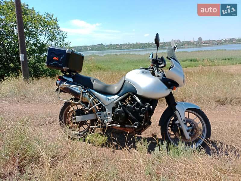 Мотоцикл Внедорожный (Enduro) Triumph Tiger 2007 в Николаеве фото 14 Мотоцикл Внедорожный (Enduro) Triumph Tiger 2007 в Николаеве