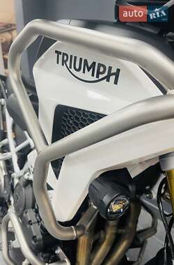Мотоцикл Внедорожный (Enduro) Triumph Tiger 2022 в Киеве