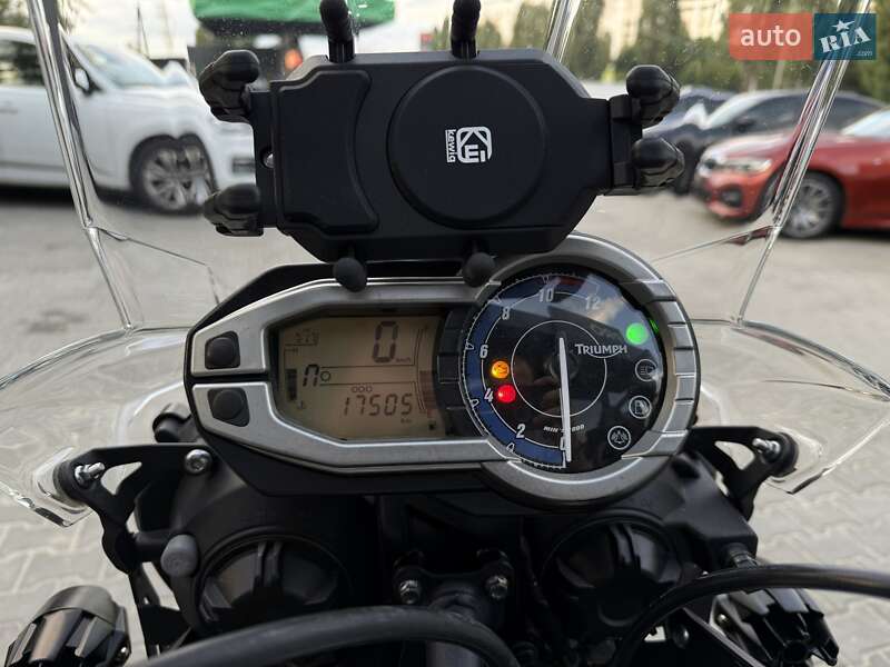 Мотоцикл Багатоцільовий (All-round) Triumph Tiger 2013 в Києві