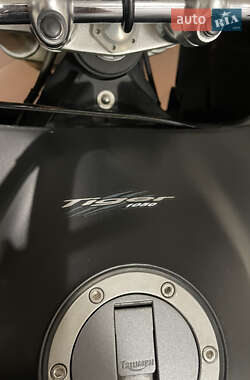 Мотоцикл Багатоцільовий (All-round) Triumph Tiger 2010 в 