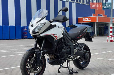 Мотоцикл Спорт-туризм Triumph Tiger 2014 в Дубно