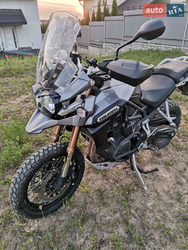 Triumph Tiger 2014