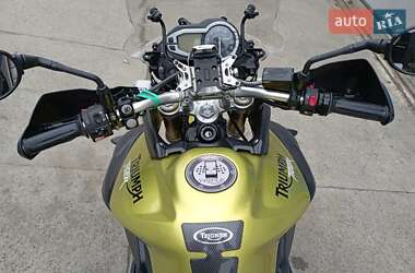 Мотоцикл Внедорожный (Enduro) Triumph Tiger 2012 в 
