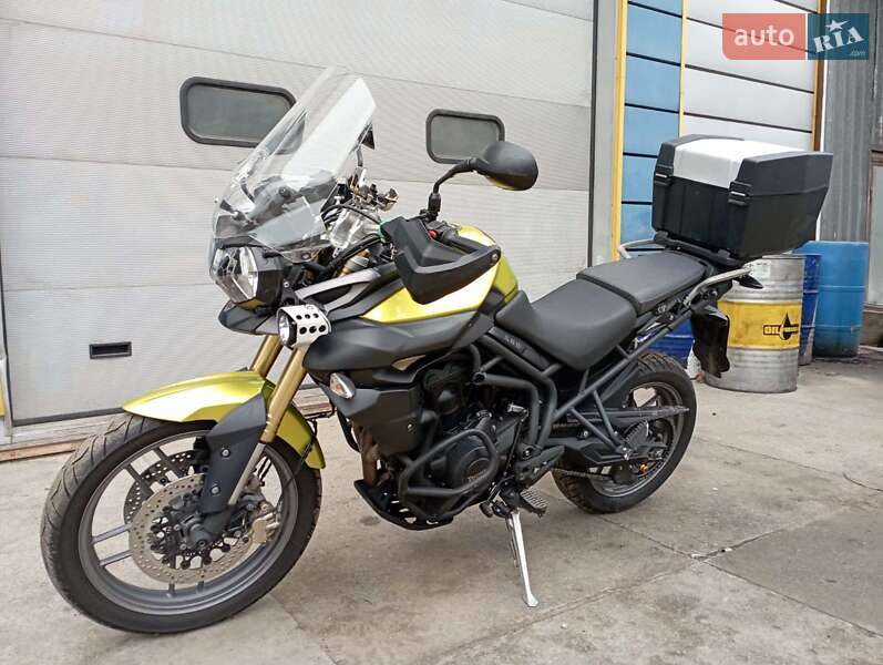 Triumph Tiger 2012