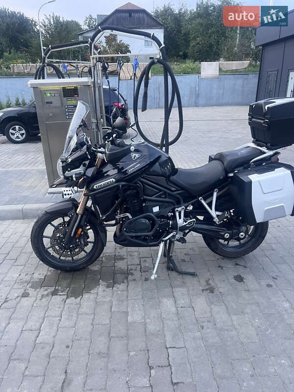 Мотоцикл Многоцелевой (All-round) Triumph Tiger 2014 в Малине