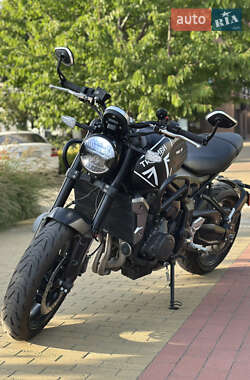Мотоцикл Без обтекателей (Naked bike) Triumph Trident 2022 в 