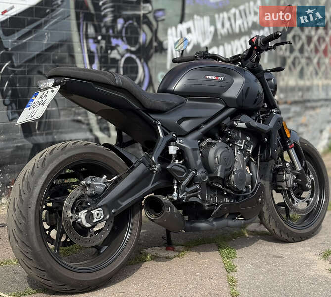 Мотоцикл Без обтекателей (Naked bike) Triumph Trident 2024 в Одессе
