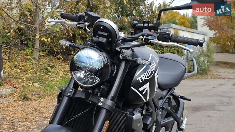 Мотоцикл Без обтікачів (Naked bike) Triumph Trident 2023 в Києві фото 6 Мотоцикл Без обтікачів (Naked bike) Triumph Trident 2023 в Києві