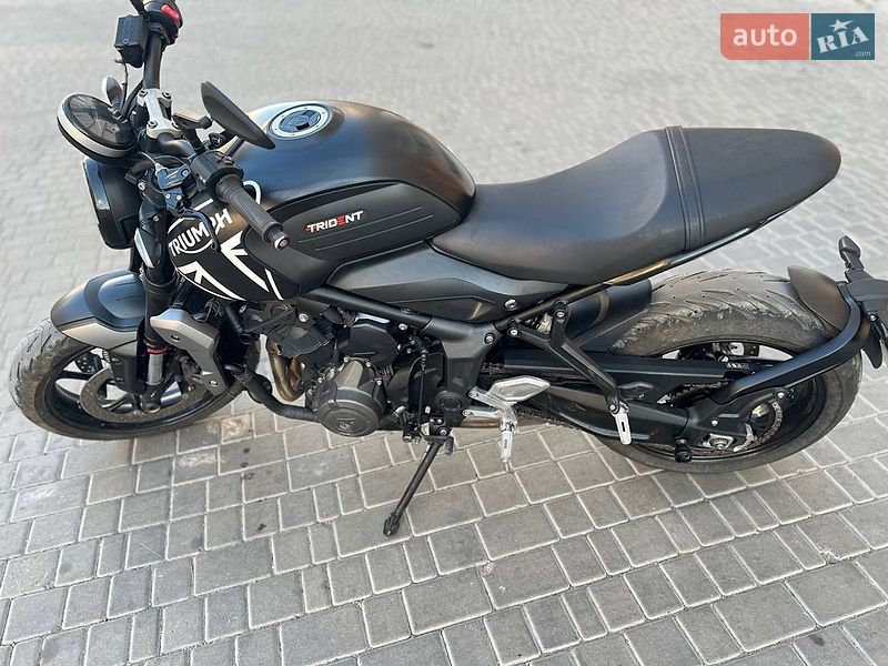 Мотоцикл Без обтікачів (Naked bike) Triumph Trident 2023 в Одесі фото 4 Мотоцикл Без обтікачів (Naked bike) Triumph Trident 2023 в Одесі