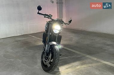 Мотоцикл Без обтекателей (Naked bike) Triumph Trident 2023 в Днепре фото Мотоцикл Без обтекателей (Naked bike) Triumph Trident 2023 в Днепре