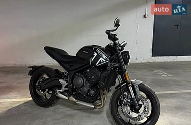 Мотоцикл Без обтекателей (Naked bike) Triumph Trident 2023 в Днепре фото 2 Мотоцикл Без обтекателей (Naked bike) Triumph Trident 2023 в Днепре