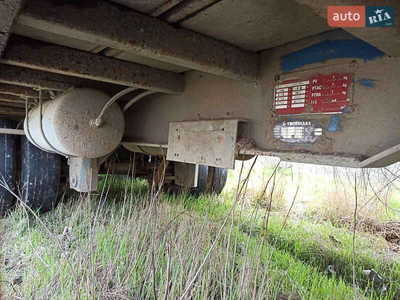 Зерновоз - причіп Trouillet RT 1994 в Ізмаїлі