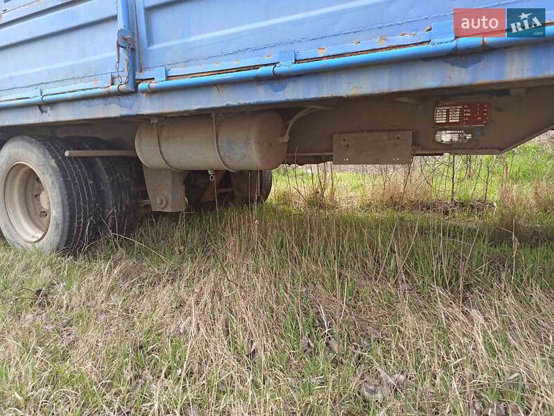 Зерновоз - причіп Trouillet RT 1994 в Ізмаїлі