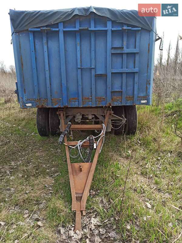 Зерновоз - причіп Trouillet RT 1994 в Ізмаїлі