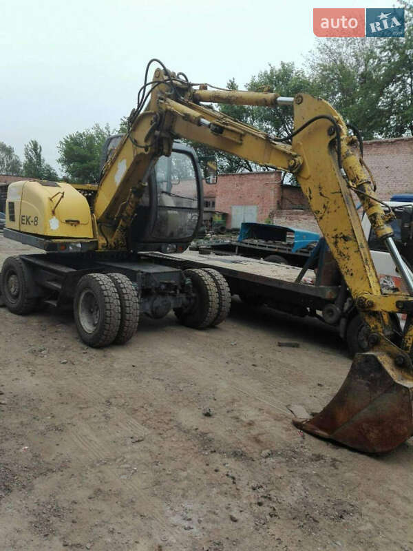 Колісний екскаватор ТВЭКС ЕК 8-30 2006 в Запоріжжі