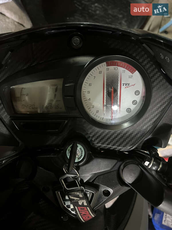 Мотоцикл Классік TVS Apache RTR 180 2020 в Чернігові