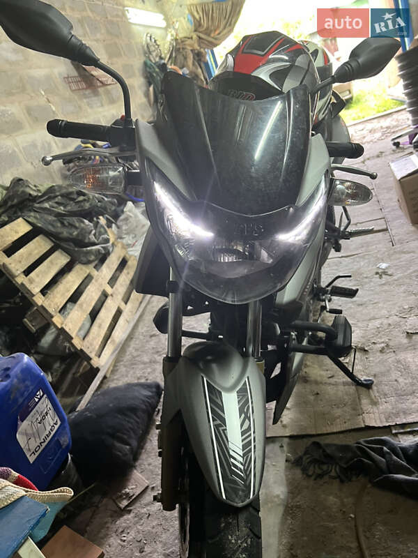TVS Apache RTR 180 2022