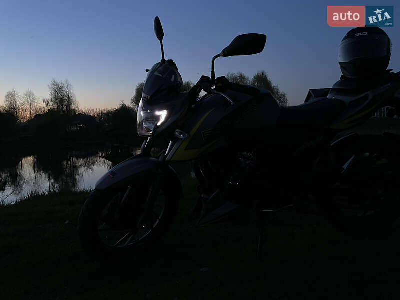 Грузовые мотороллеры, мотоциклы, скутеры, мопеды TVS Apache RTR 200 2021 в Киеве