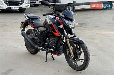 Мотоцикл Классік TVS Apache RTR 200 2021 в 