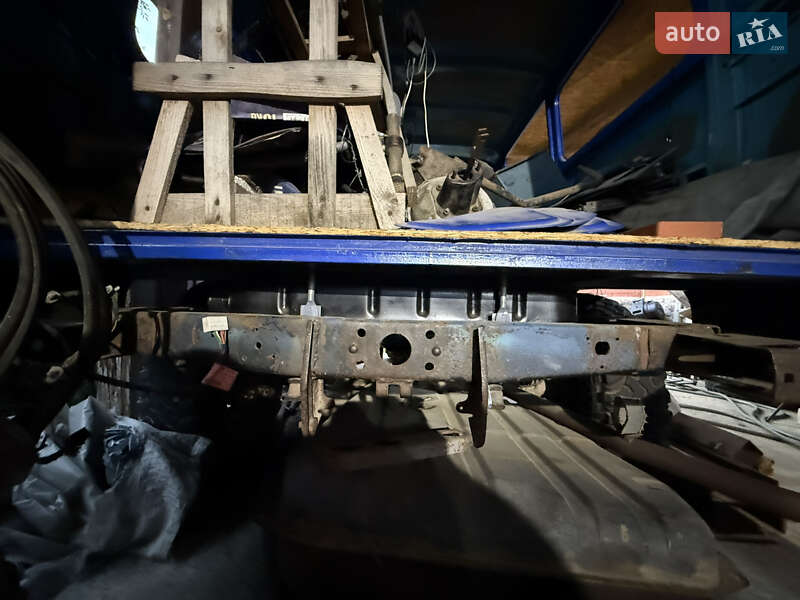 Позашляховик / Кросовер УАЗ 2206 пасс. 1998 в Києві