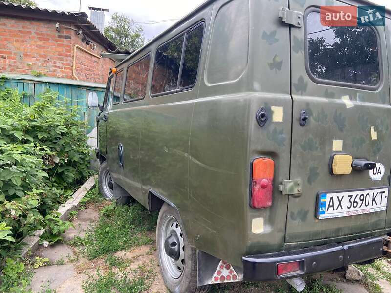 Позашляховик / Кросовер УАЗ 2206 пасс. 2016 в Харкові