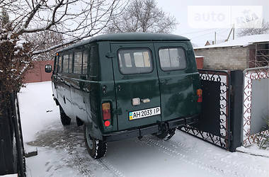 Универсал УАЗ 2206 2002 в 